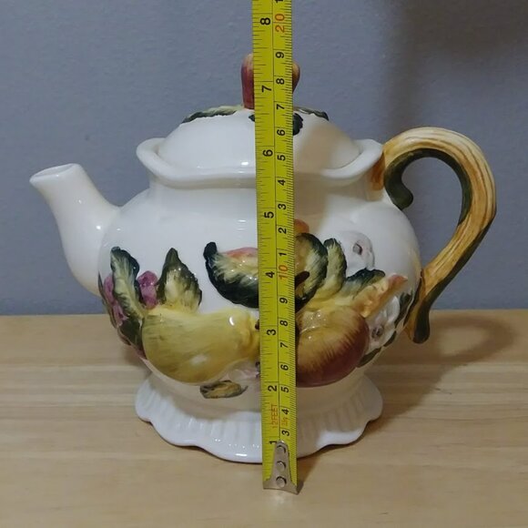 BICO China Harvest Fruit Berries Leaves Fall Ceramic Teapot - Picture 6 of 10